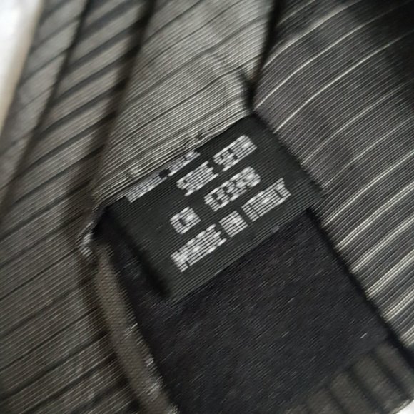 In Good Condition No Stains - Set Of Three Neck Ties - Picture 4 of 7